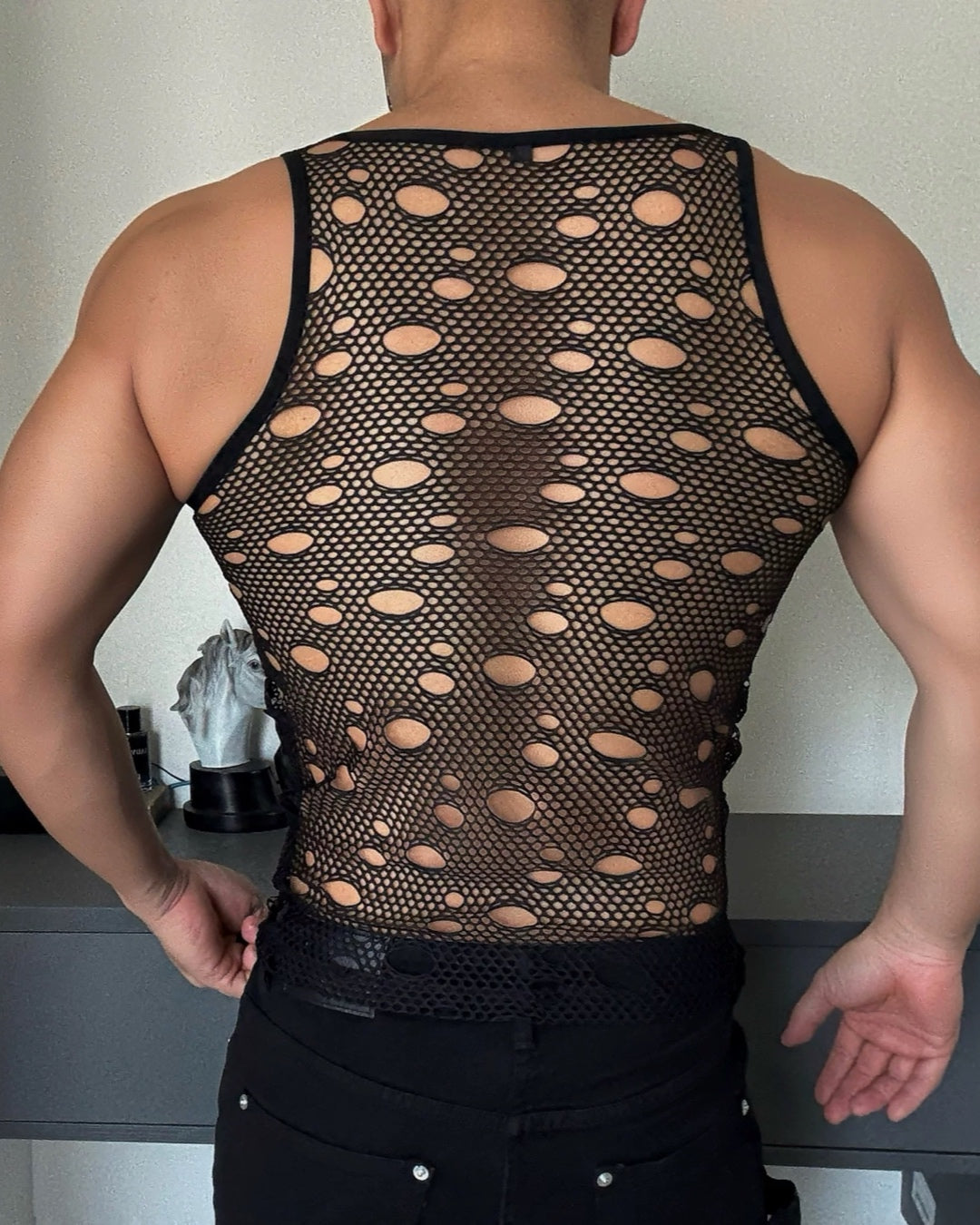 Mesh Hole Training Tank Top