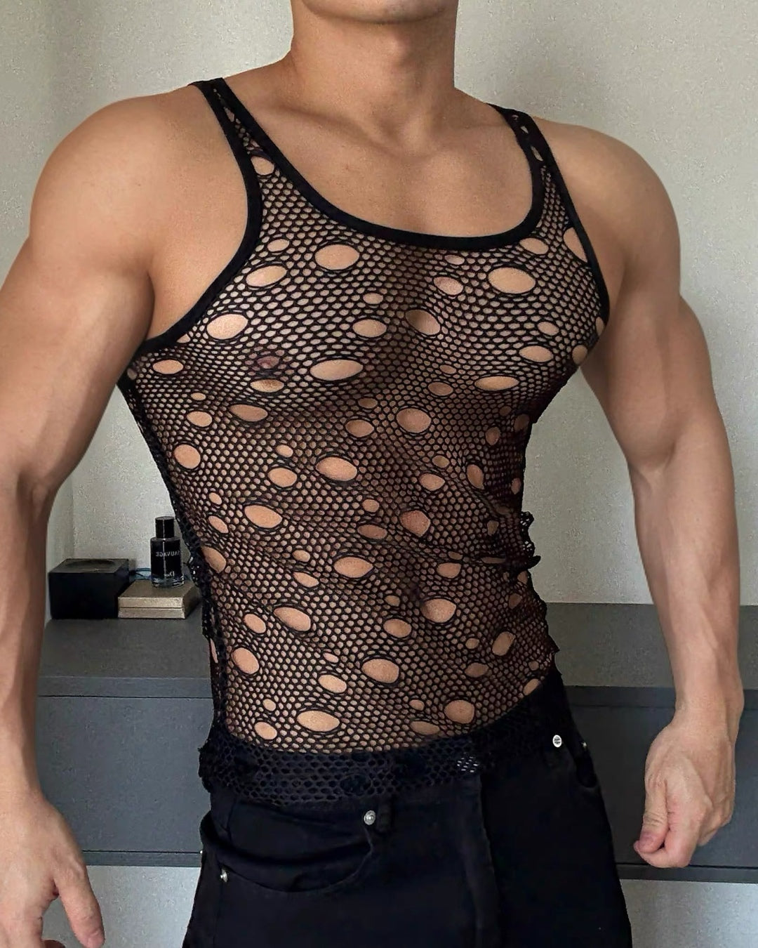 Mesh Hole Training Tank Top