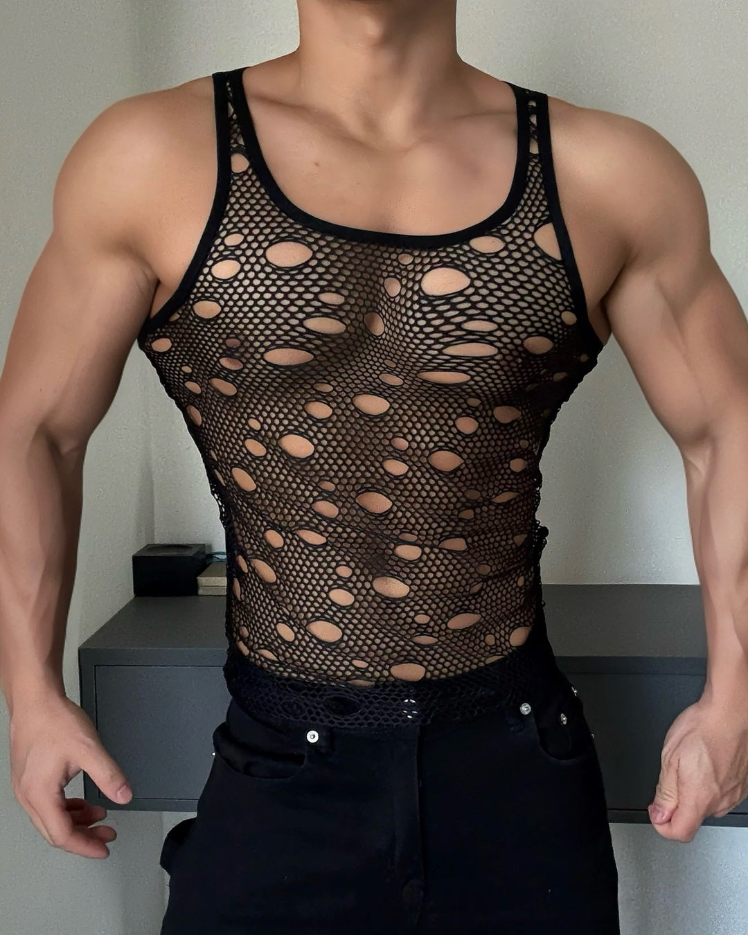 Mesh Hole Training Tank Top