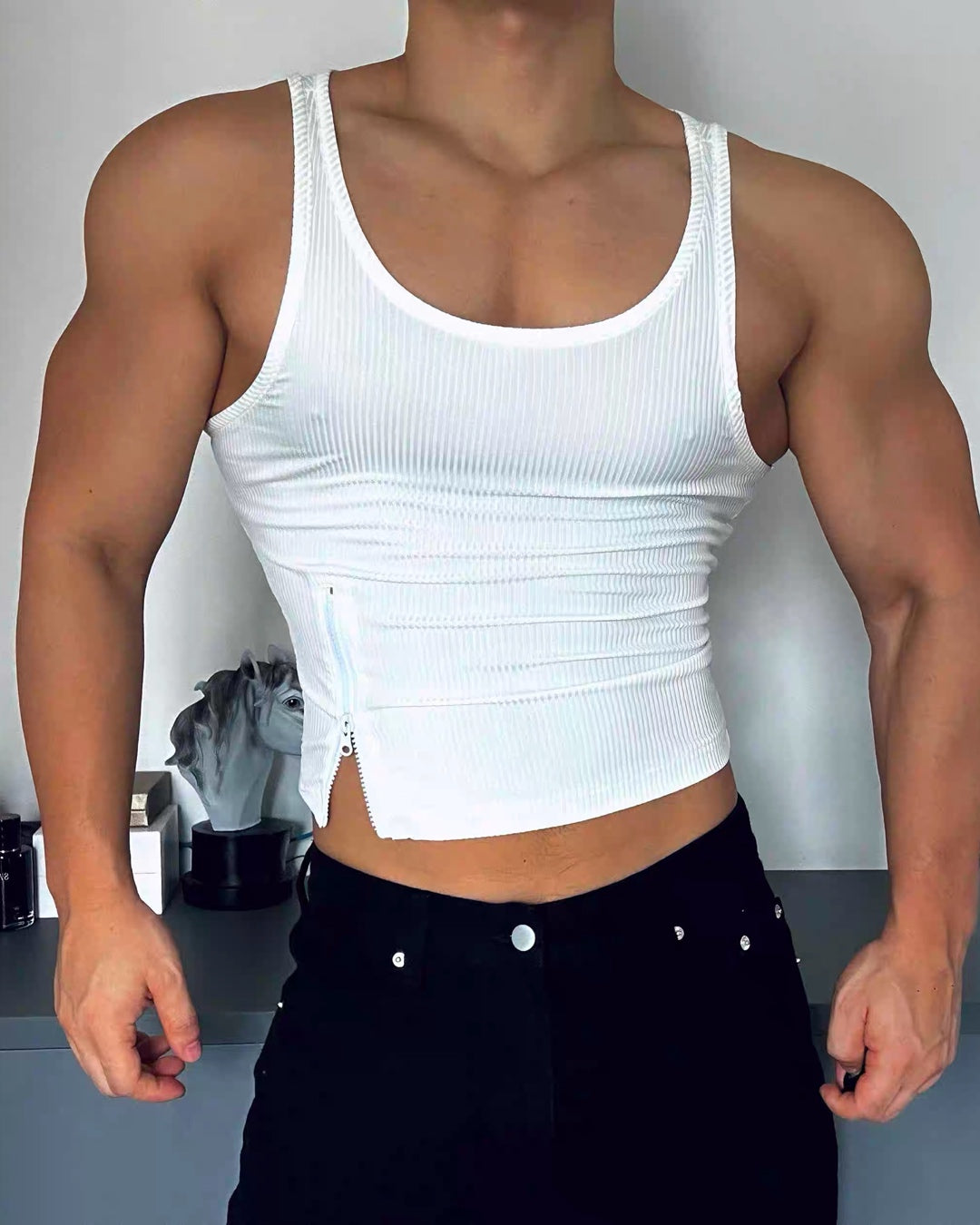 Side Show Zipper Crop Tank Top